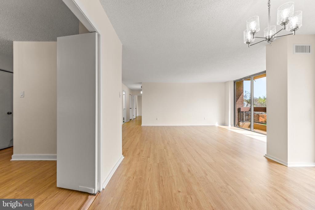 4100 N Charles St #310