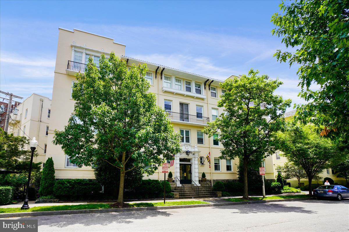 3405 Greenway #56