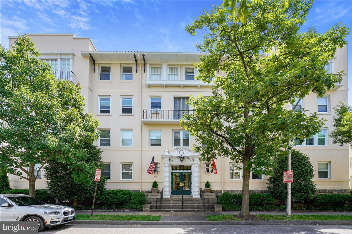 3405 Greenway #56