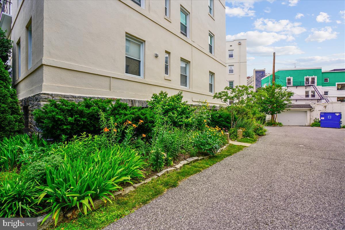 3405 Greenway #56