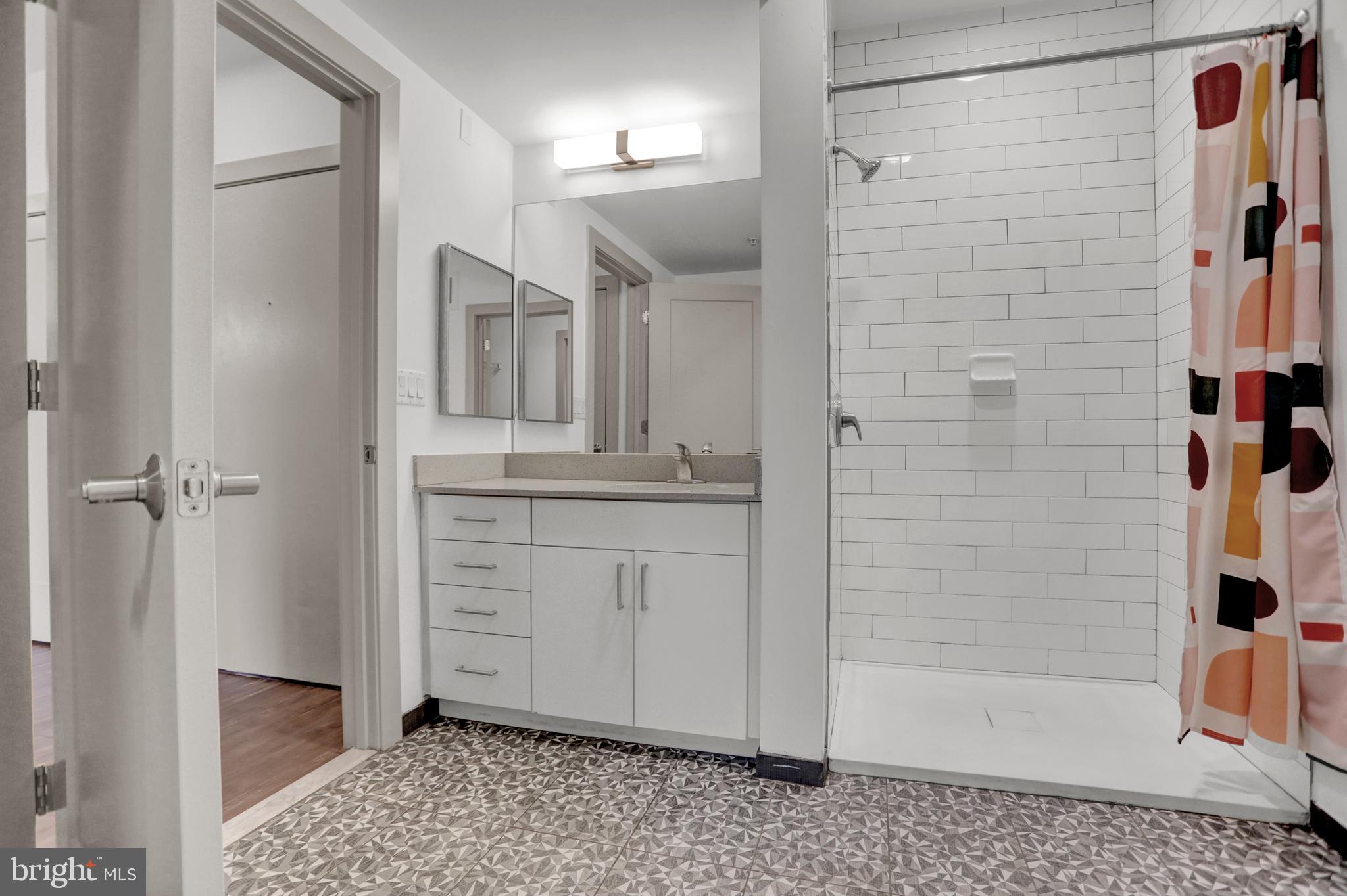 303 MCMECHEN ST #314