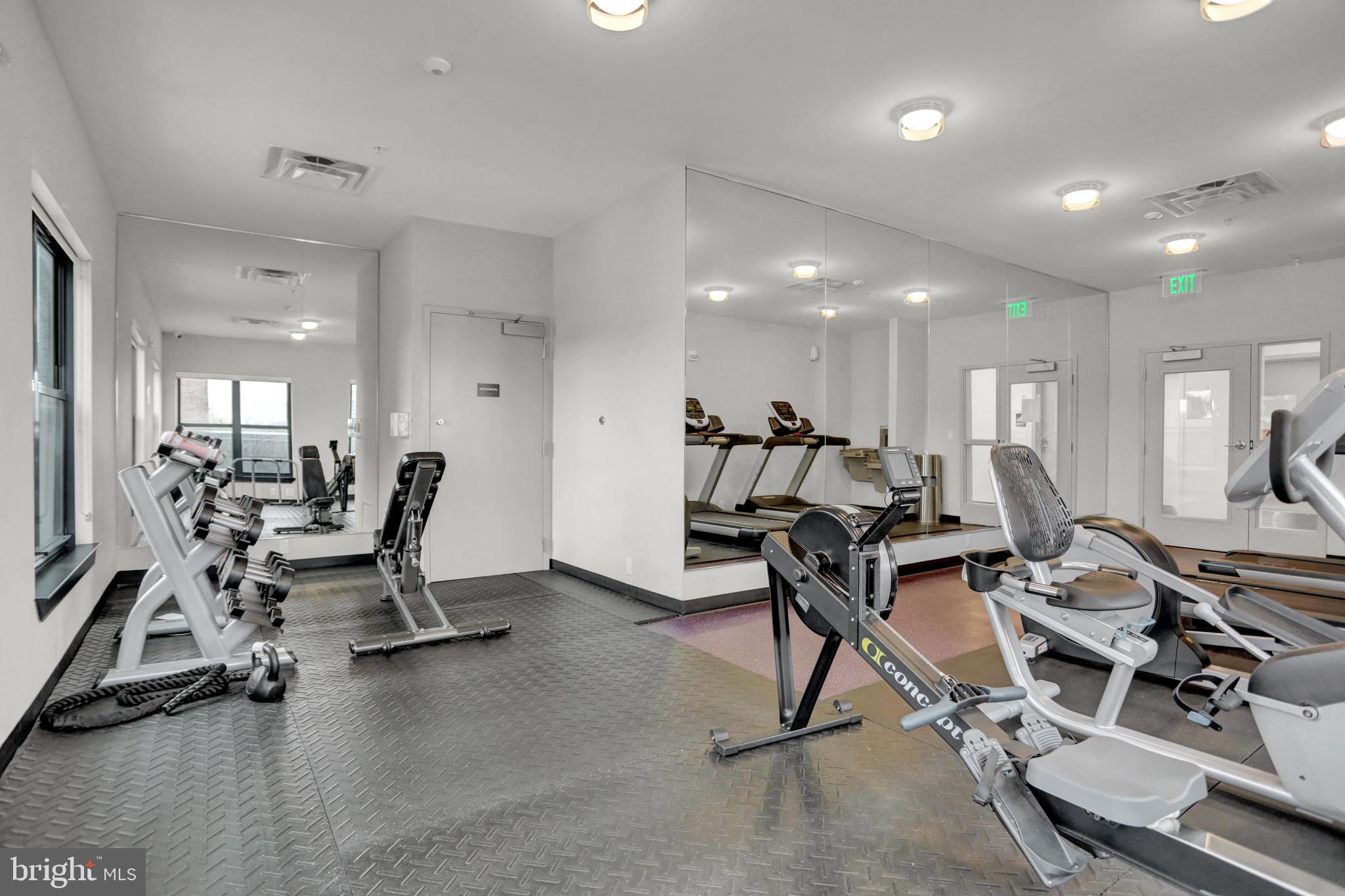 303 MCMECHEN ST #314