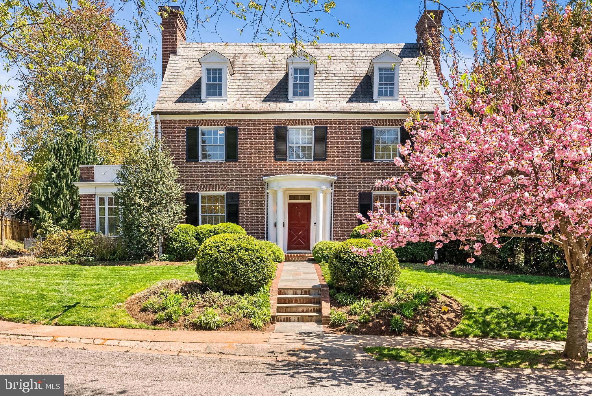 4409 Bedford Pl