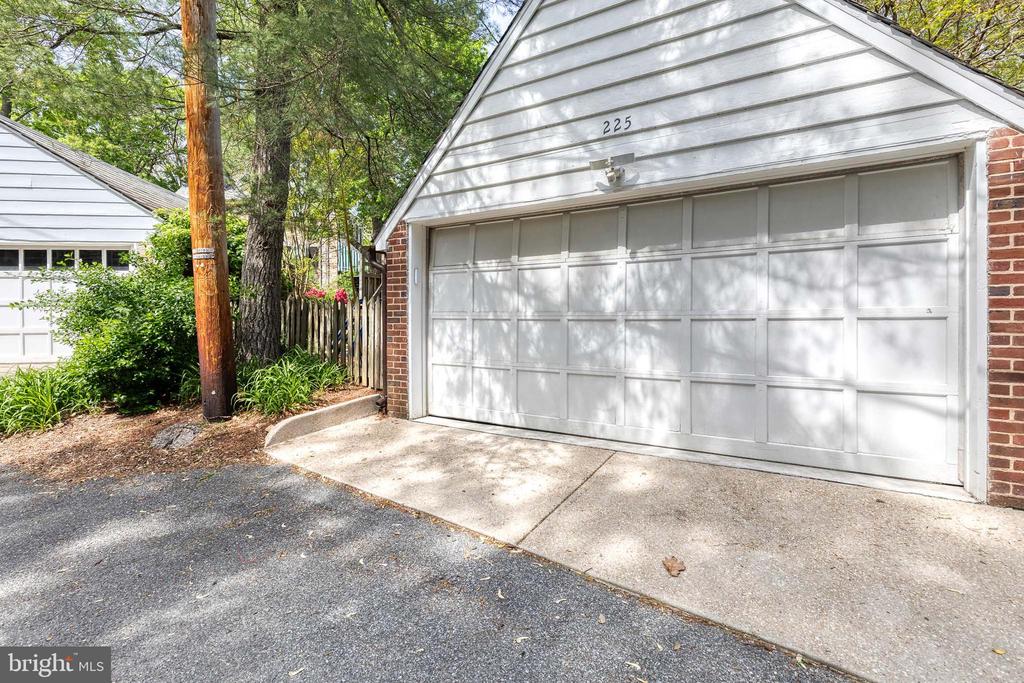 225 Tunbridge Rd