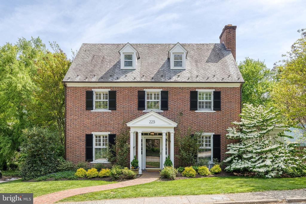 225 Tunbridge Rd