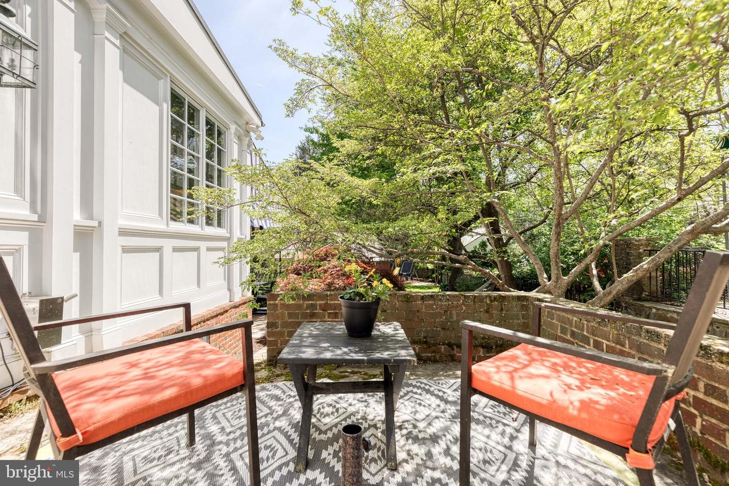225 Tunbridge Rd