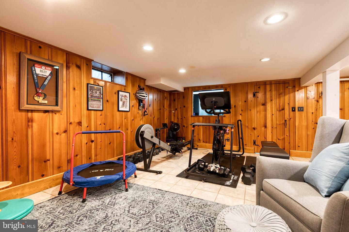 225 Tunbridge Rd