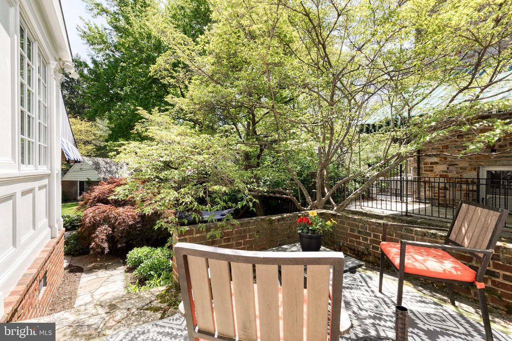225 Tunbridge Rd