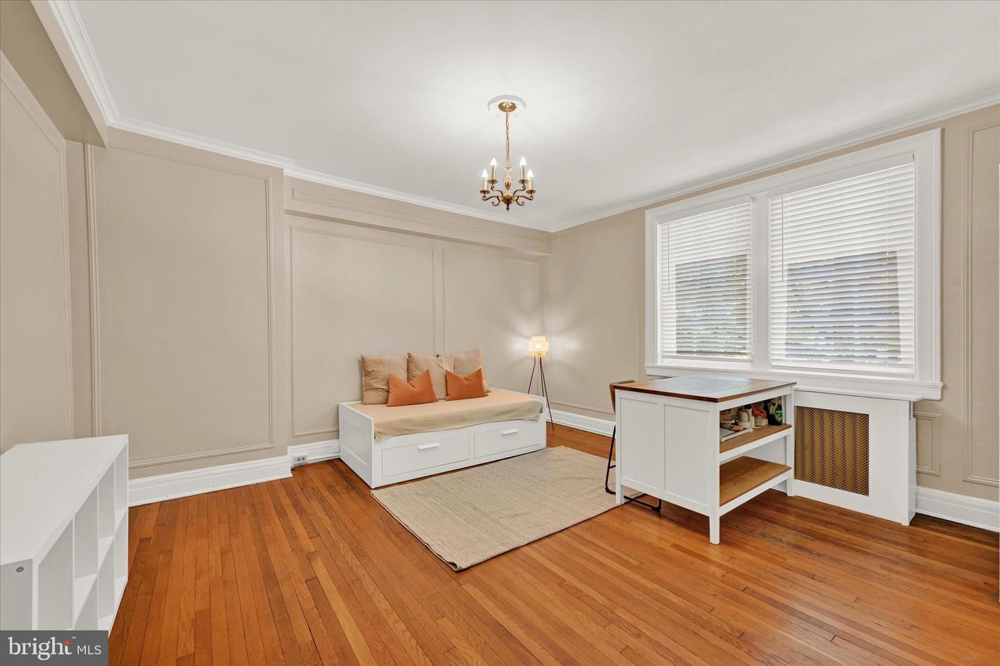 3401 GREENWAY #105