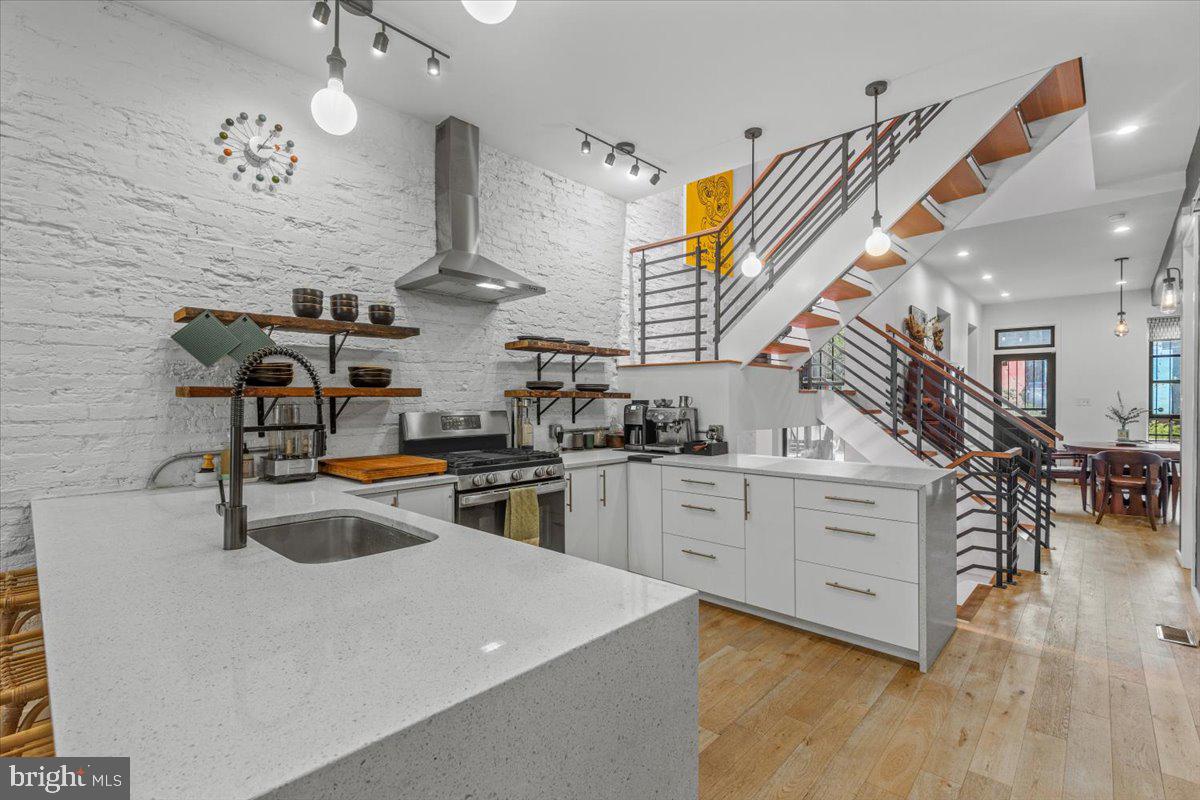 306 E LANVALE STREET