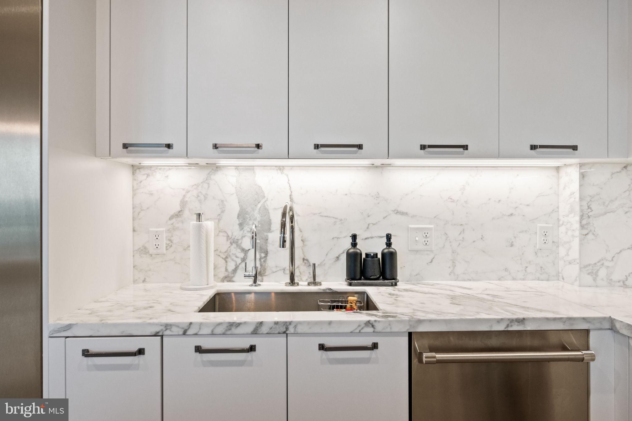 1330 LANCASTER STREET C603