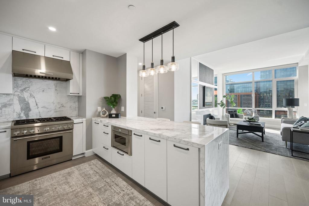 1330 LANCASTER STREET C603