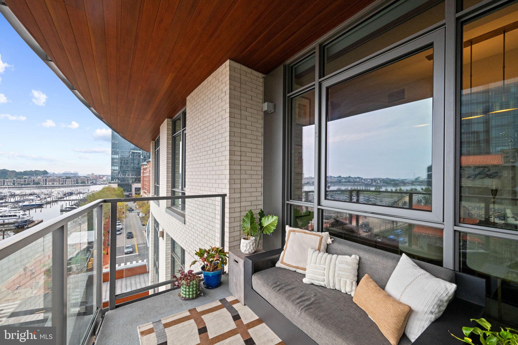 1330 LANCASTER STREET C603