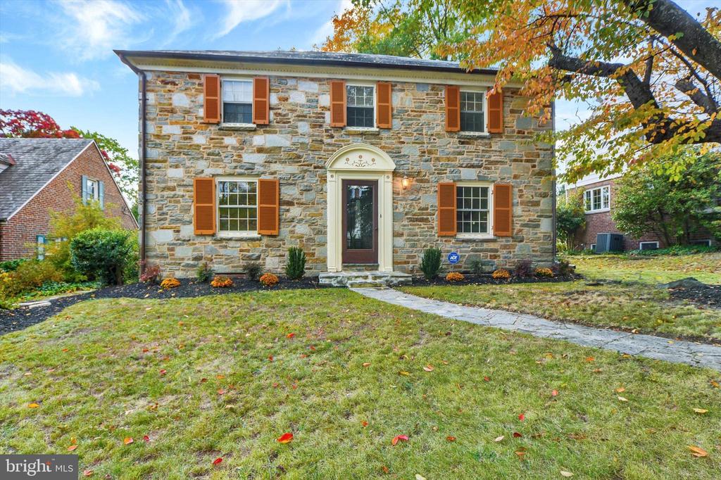 1219 SOUTHVIEW ROAD