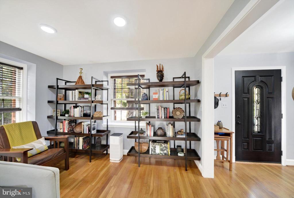1219 SOUTHVIEW ROAD
