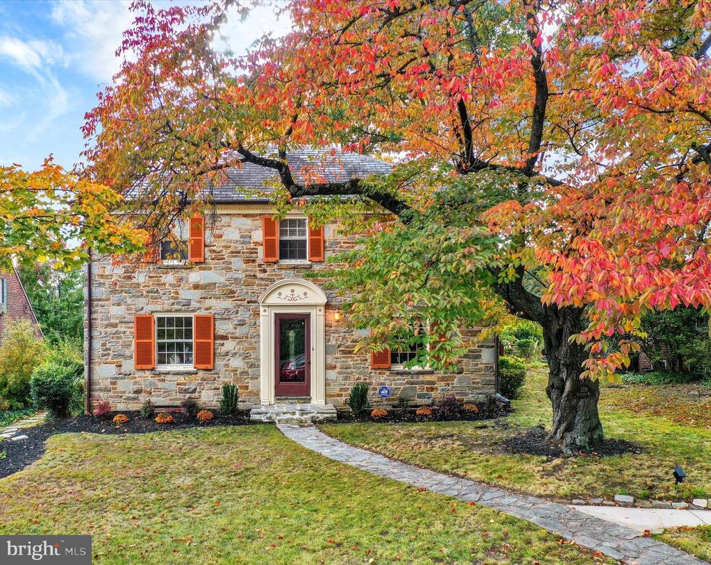 1219 SOUTHVIEW ROAD