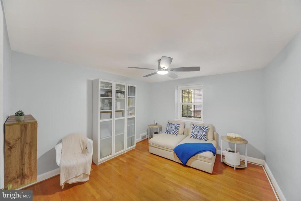 1219 SOUTHVIEW ROAD