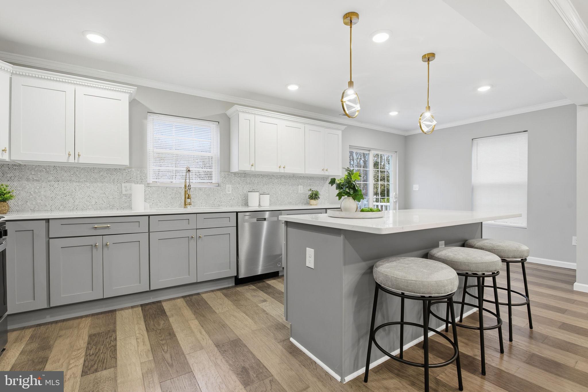 3604 WHITE AVENUE 1/2