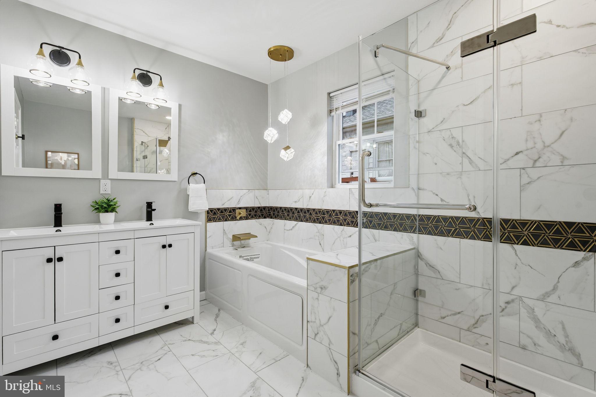 3604 WHITE AVENUE 1/2