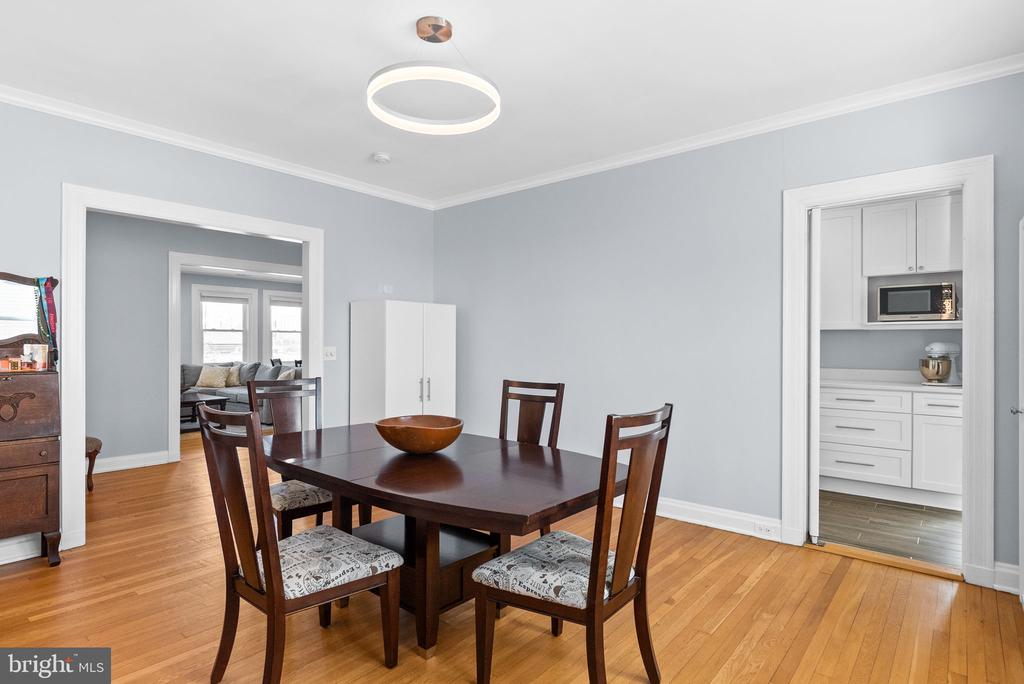 3405 GREENWAY 406