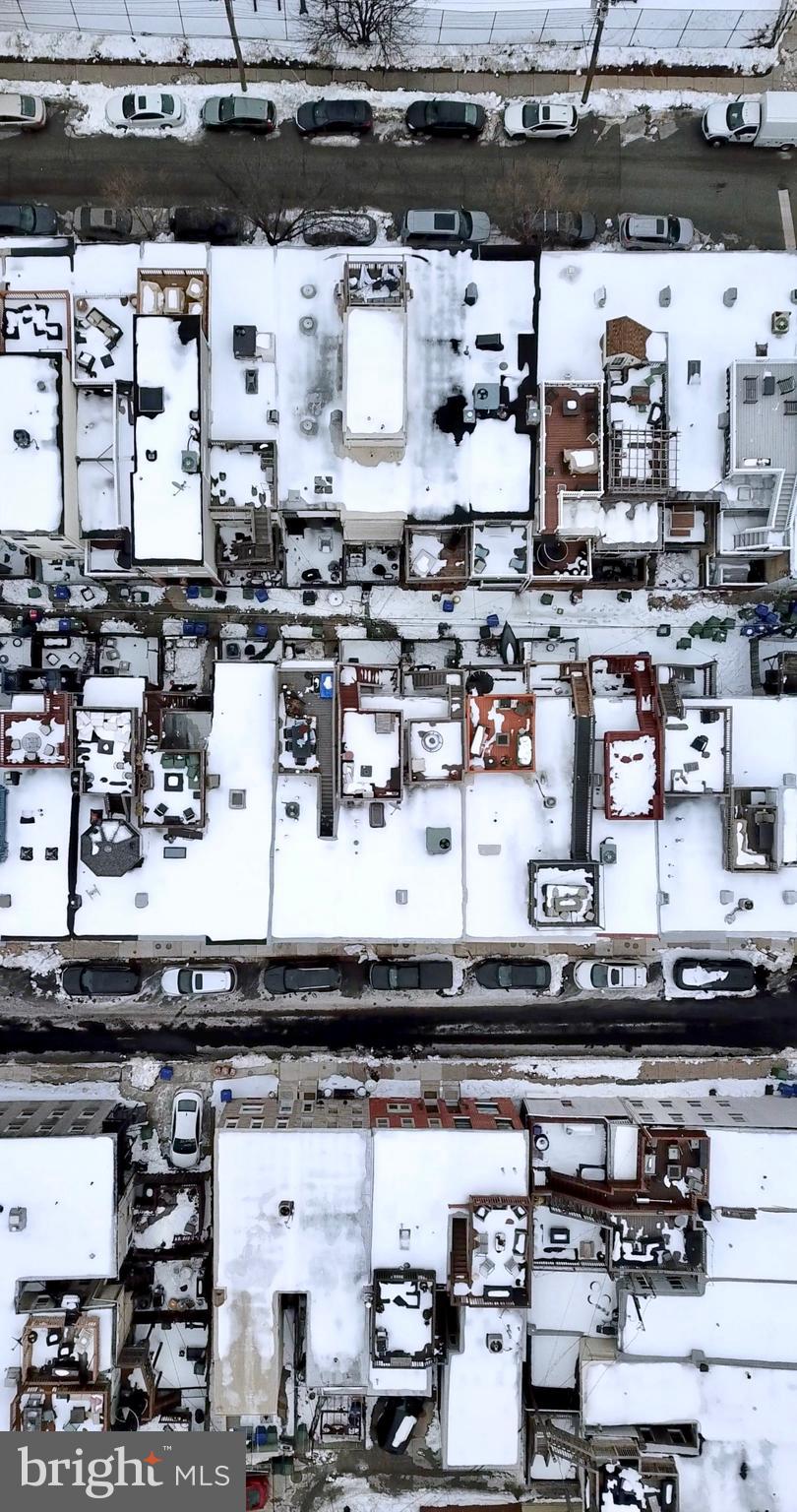 432 E CLEMENT STREET