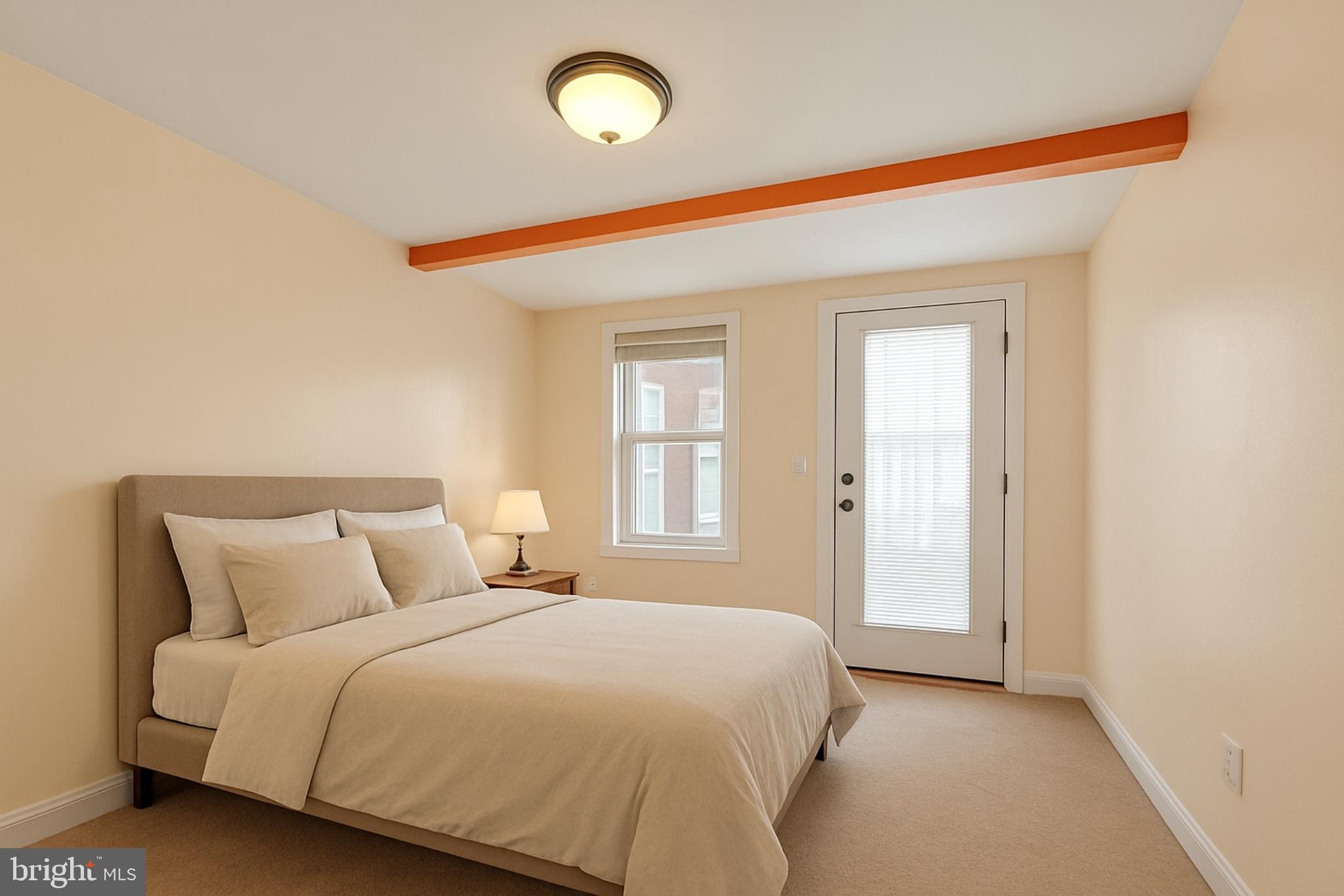 432 E CLEMENT STREET