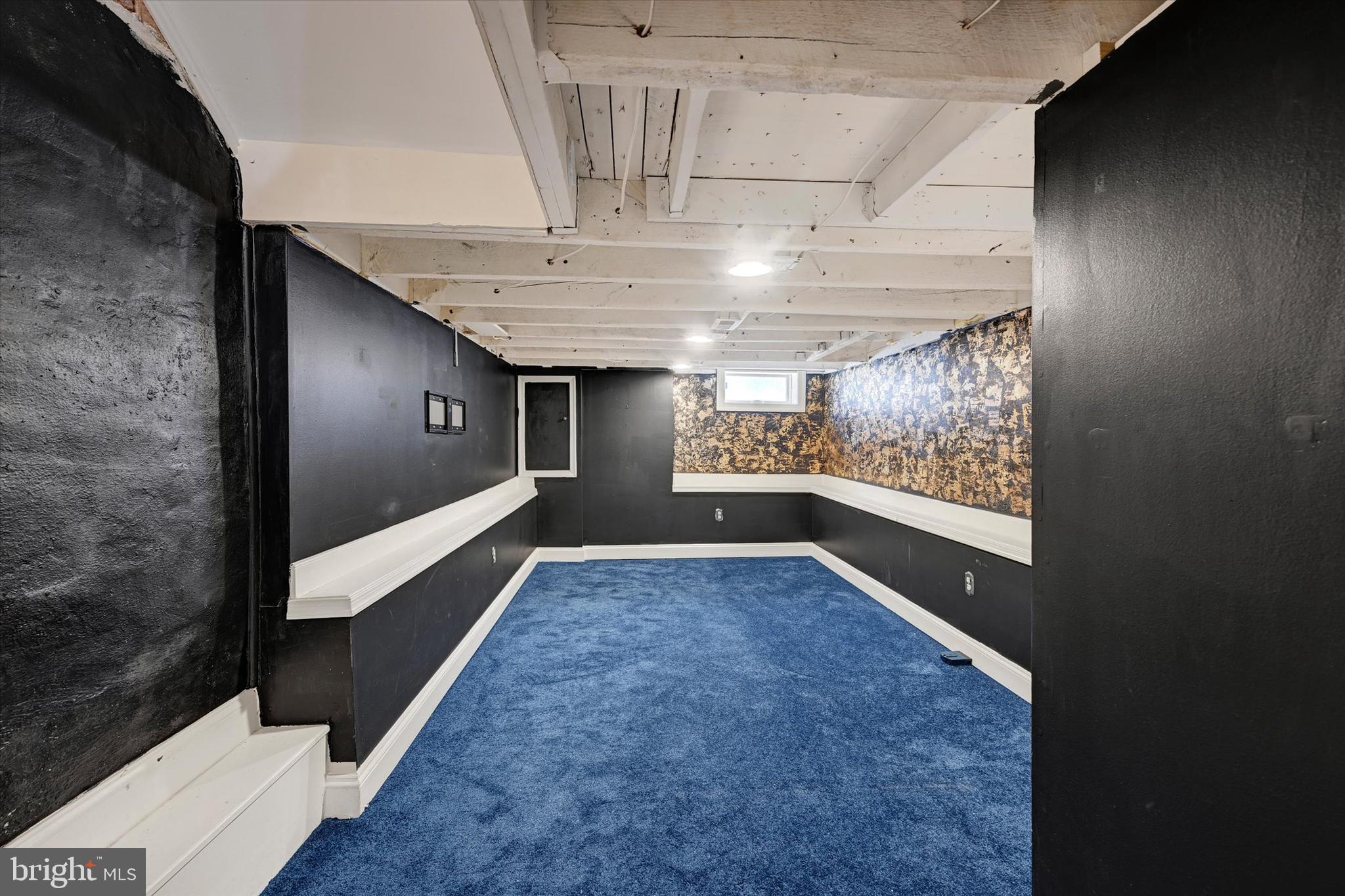 432 E CLEMENT STREET