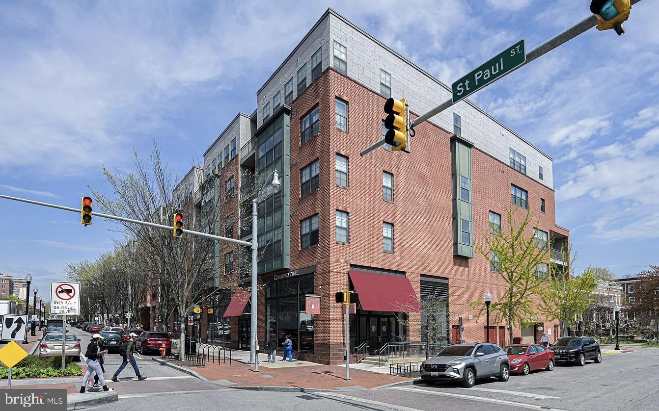 3201 SAINT PAUL STREET 424