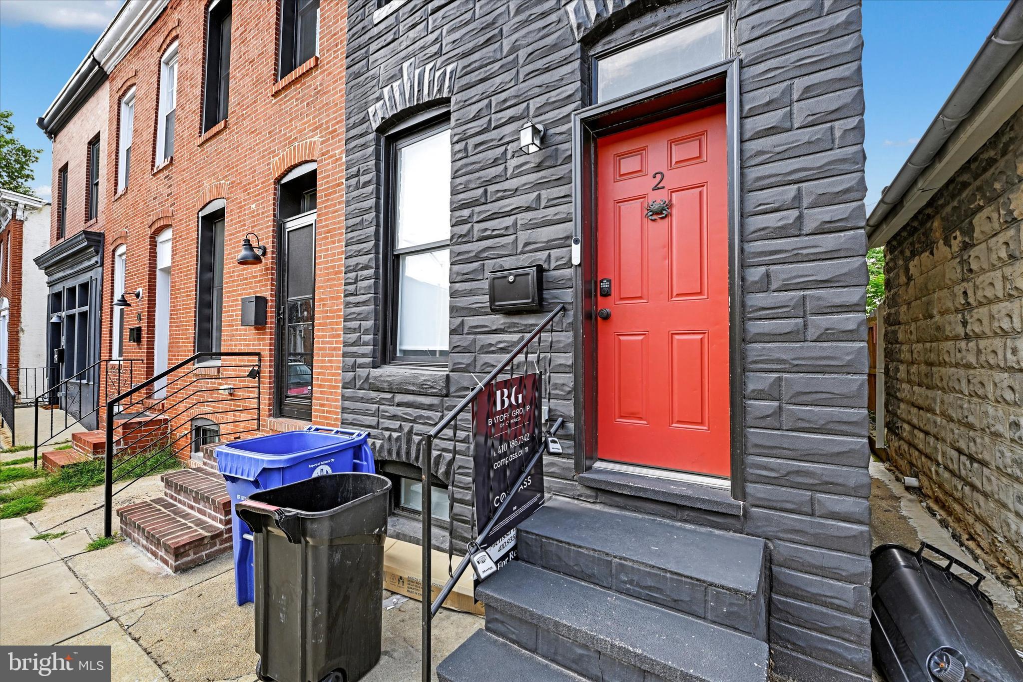 2 W BARNEY STREET
