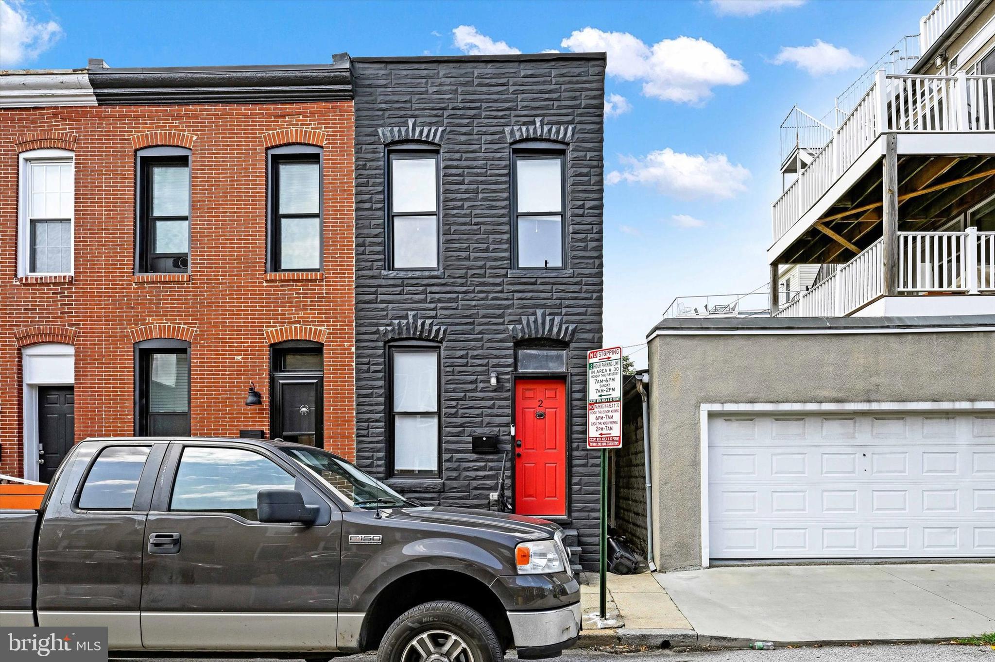 2 W BARNEY STREET