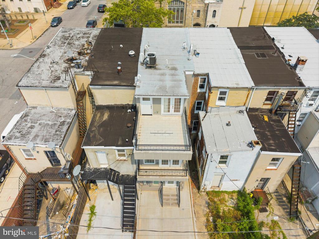 830 N BOND STREET