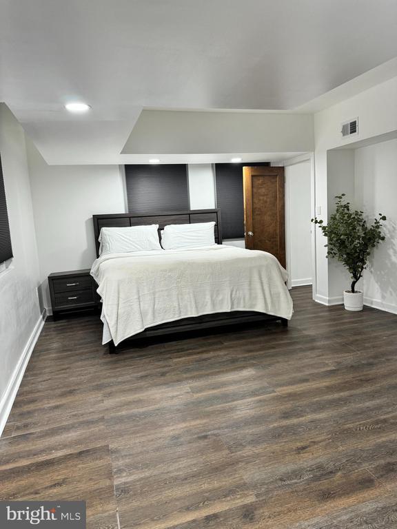 3401 GREENWAY Unit: 50