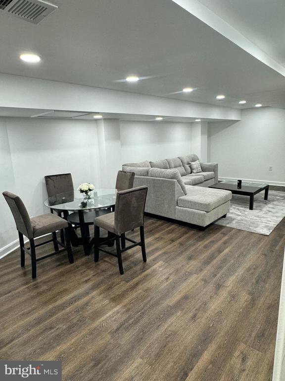 3401 GREENWAY Unit: 50