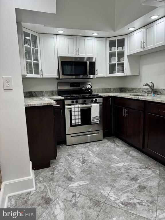 3401 GREENWAY Unit: 50