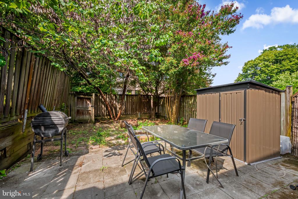 2302 WINEBERRY TERRACE