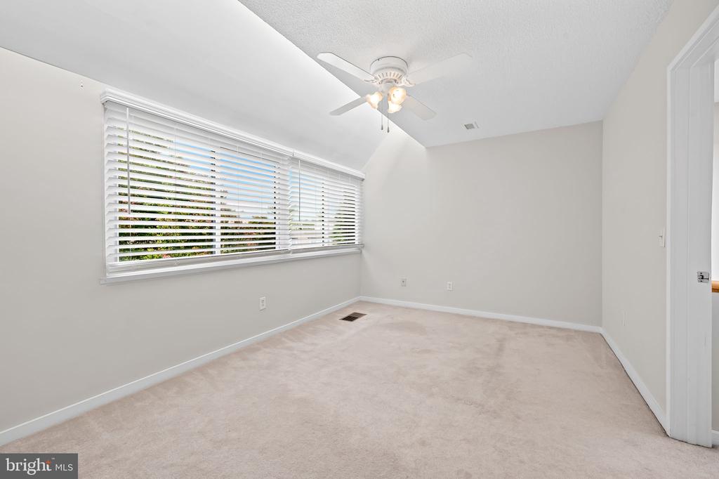 2302 WINEBERRY TERRACE