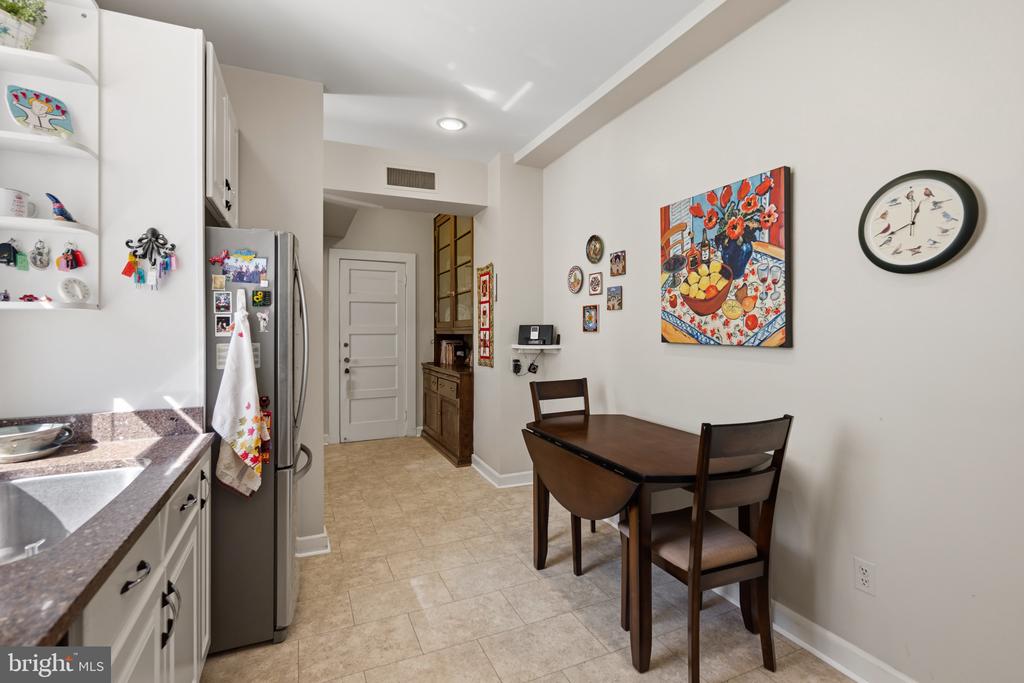 3405 GREENWAY GREEN Unit: 106