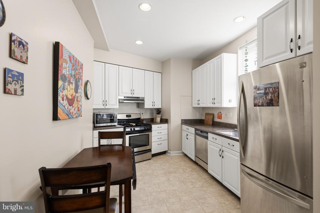 3405 GREENWAY GREEN Unit: 106