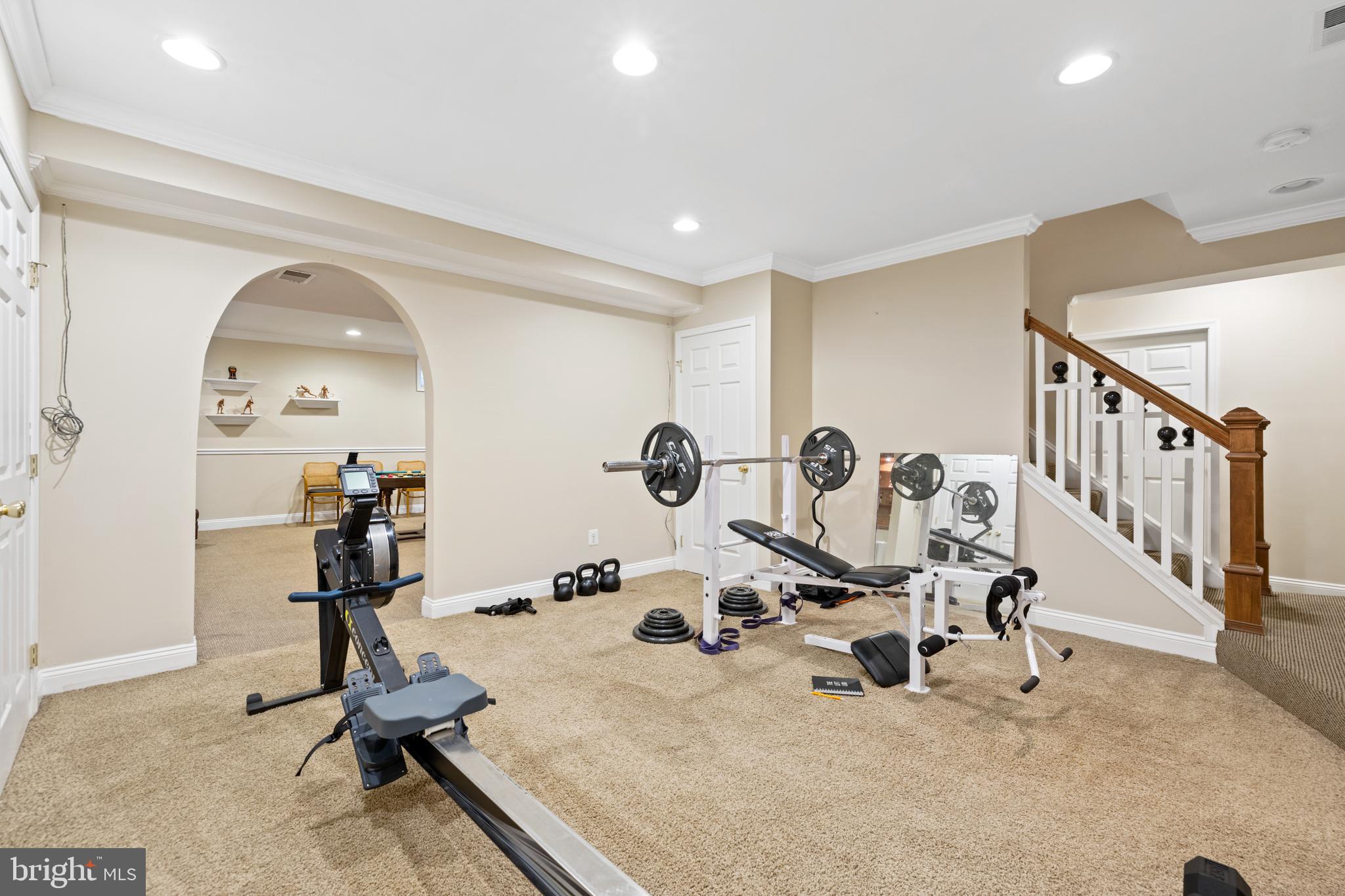 2111 OWEN FARM COURT