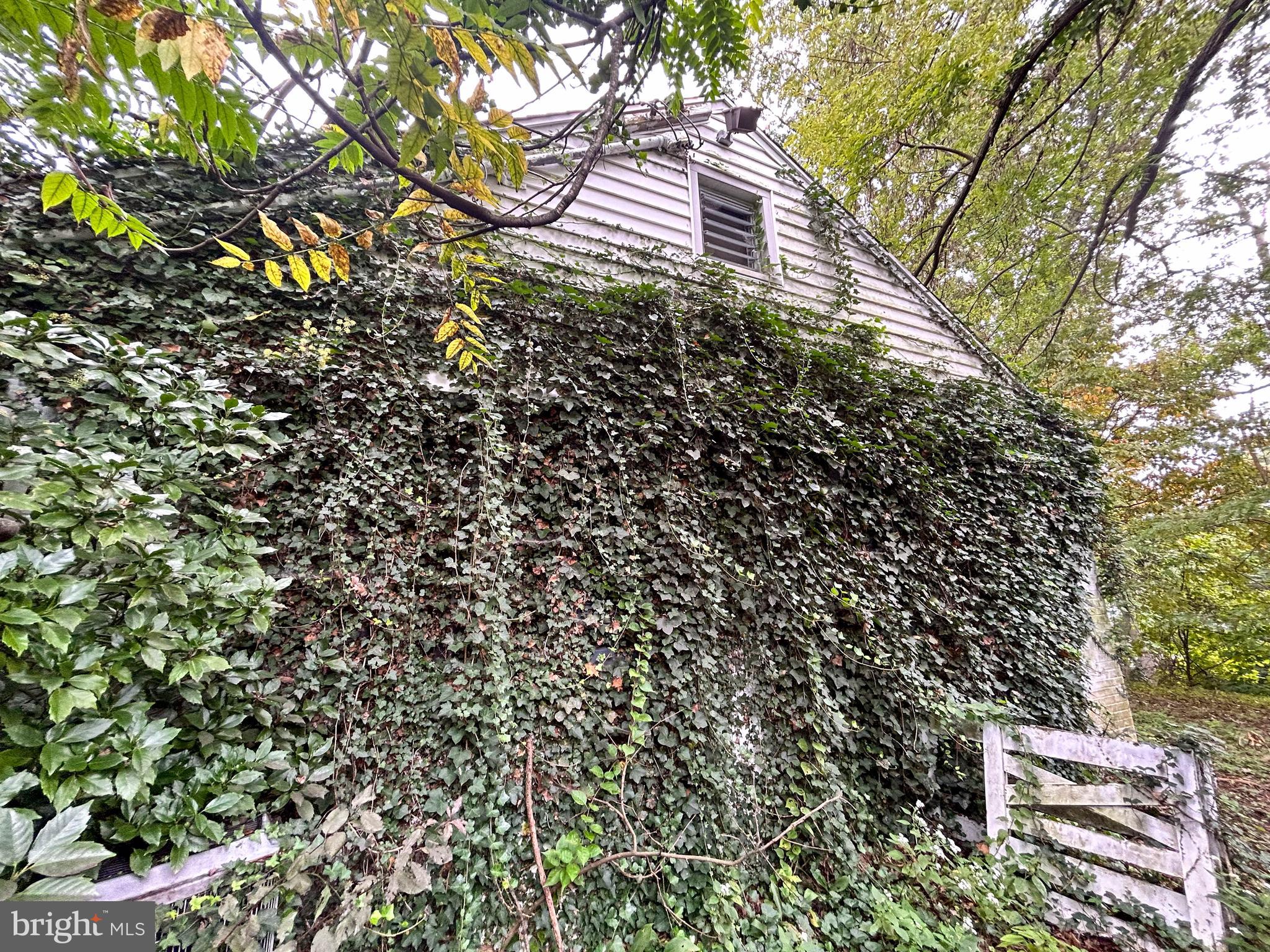 612 Coventry ROAD