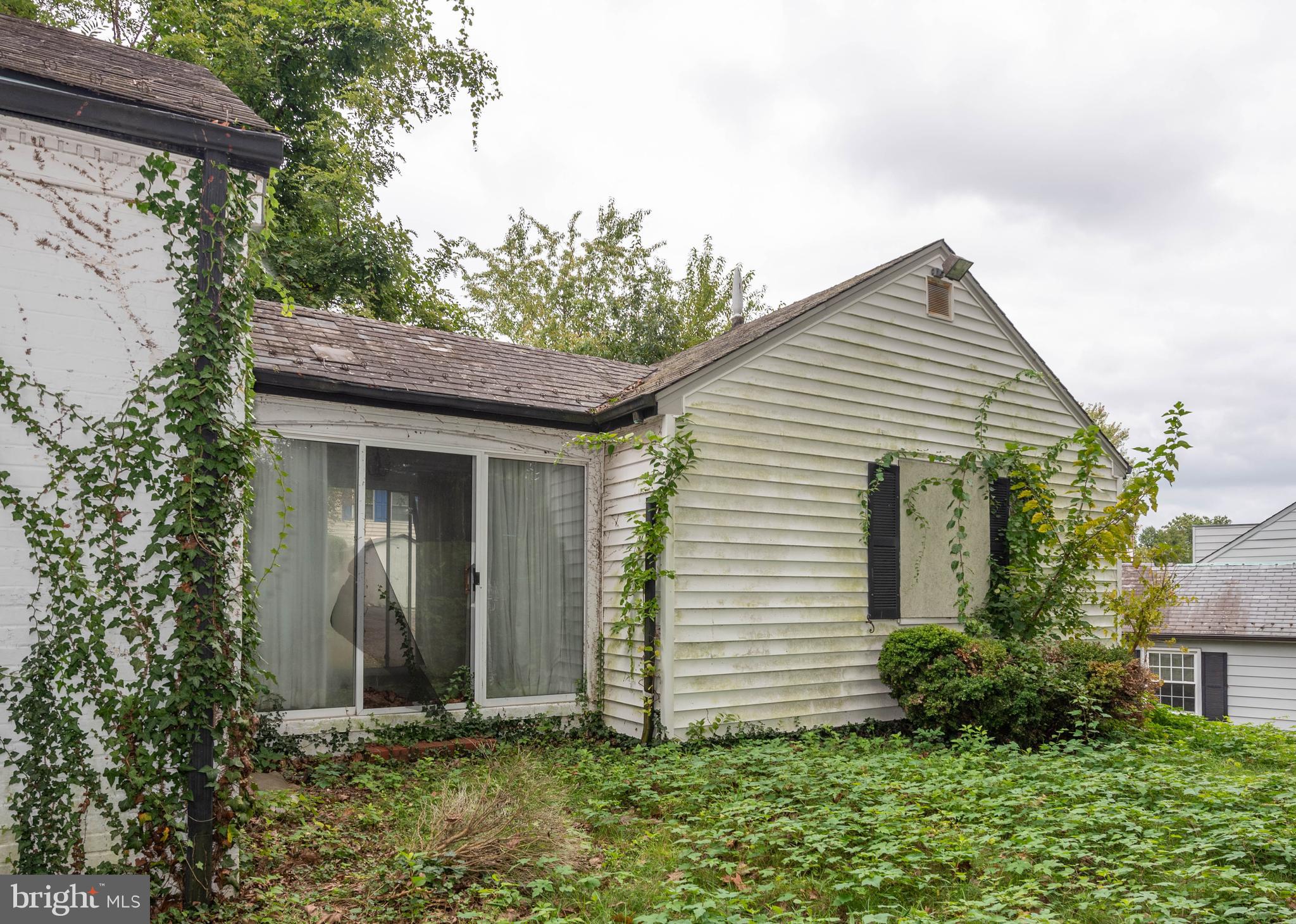 612 Coventry ROAD