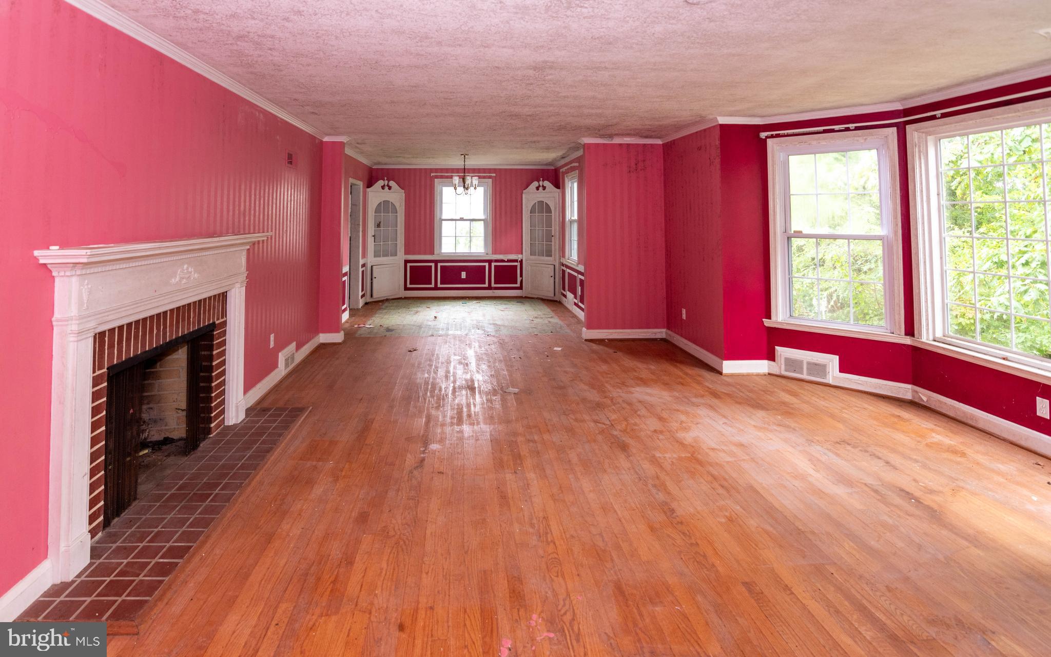 612 Coventry ROAD
