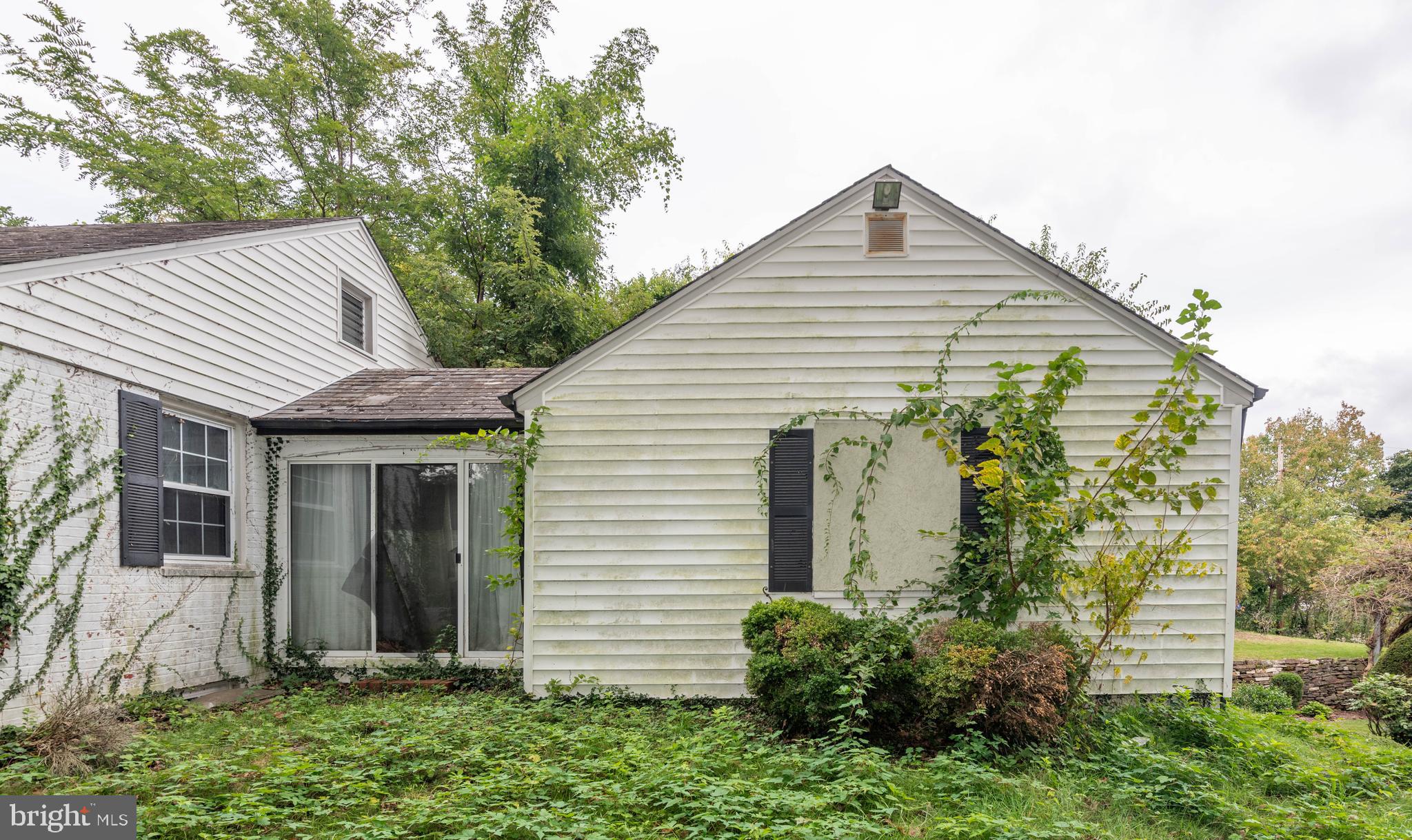 612 Coventry ROAD