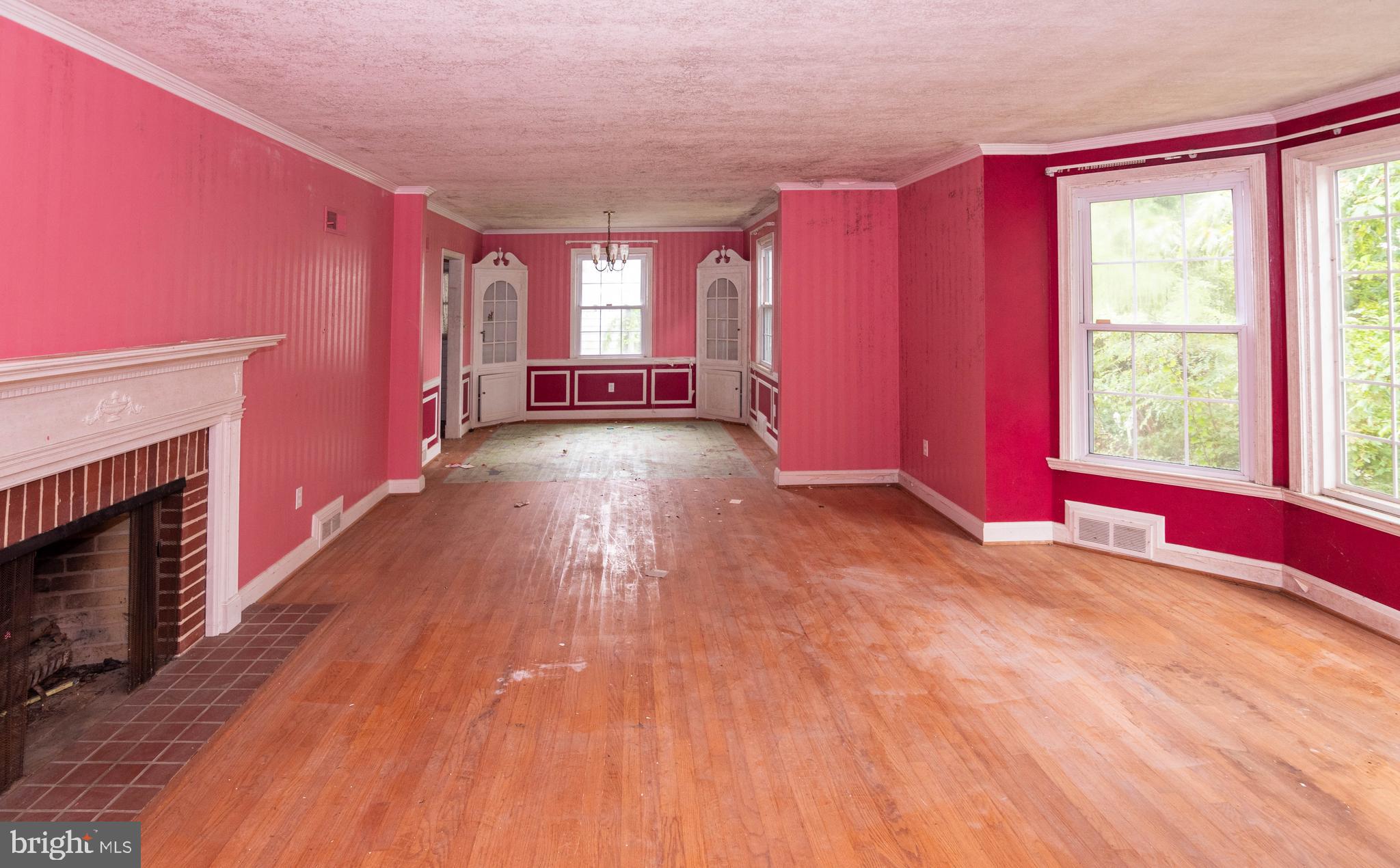 612 Coventry ROAD
