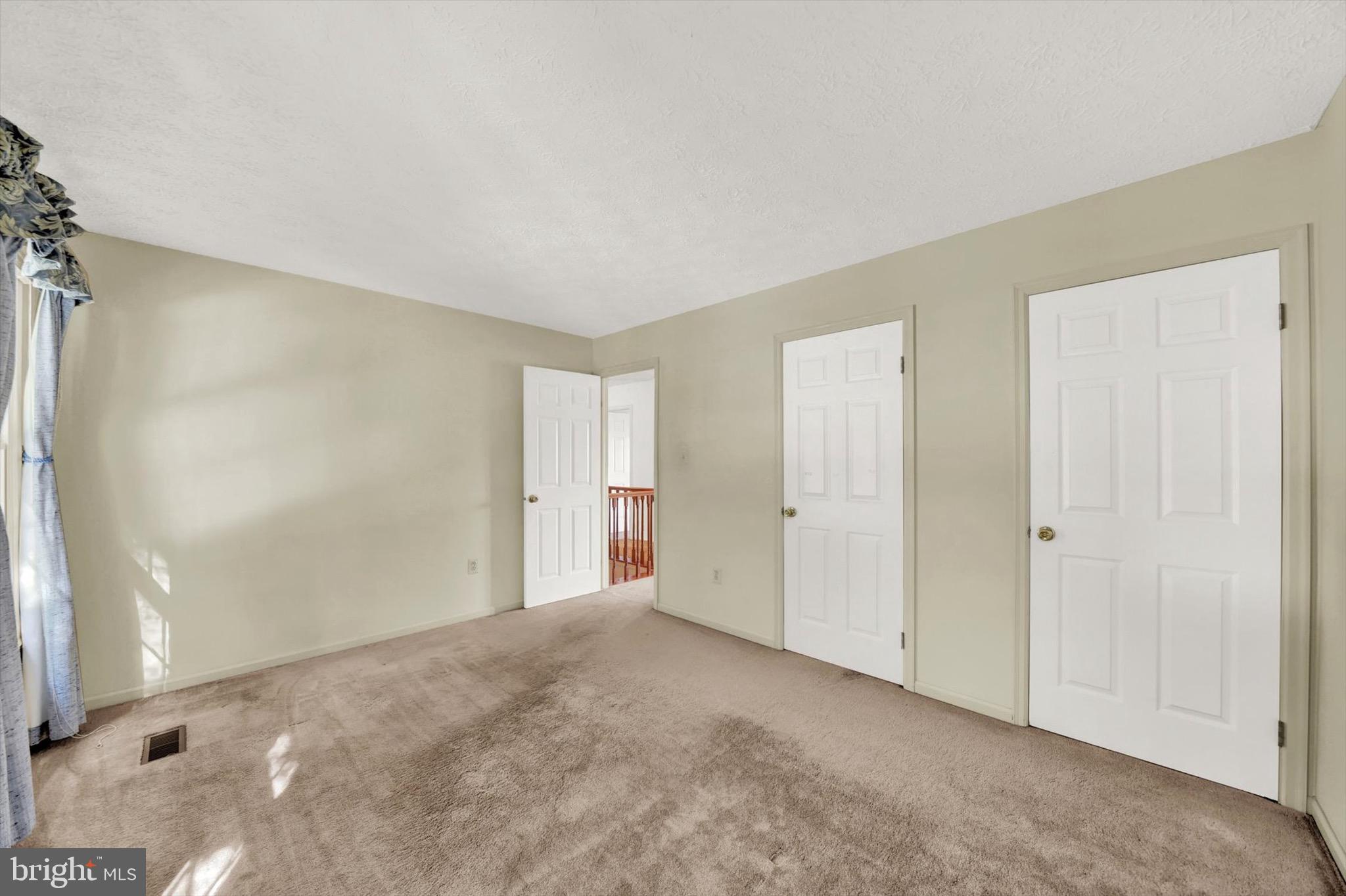 14 White Willow COURT