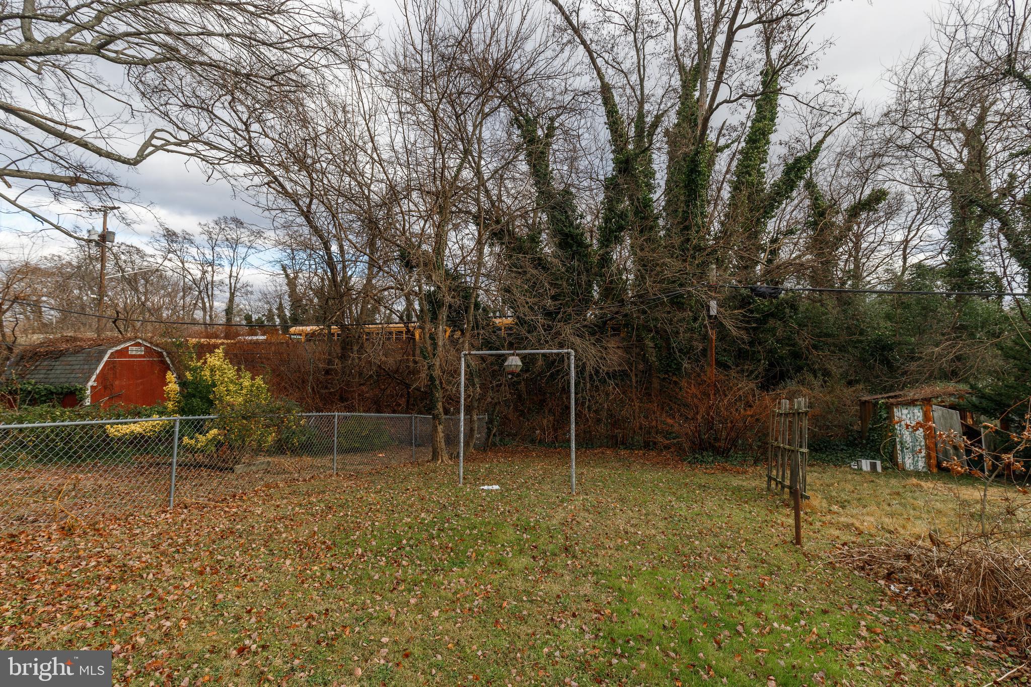 8613 Pleasant Plains Rd