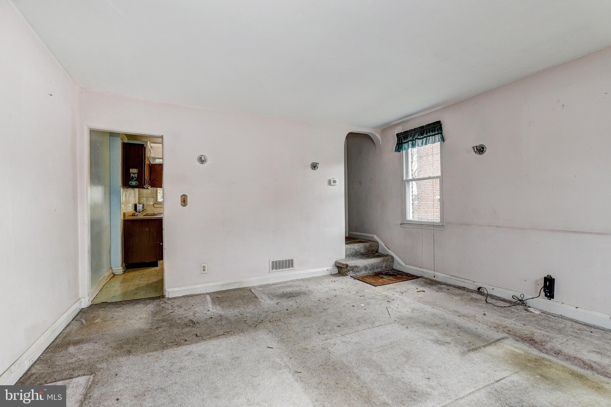 8613 Pleasant Plains Rd