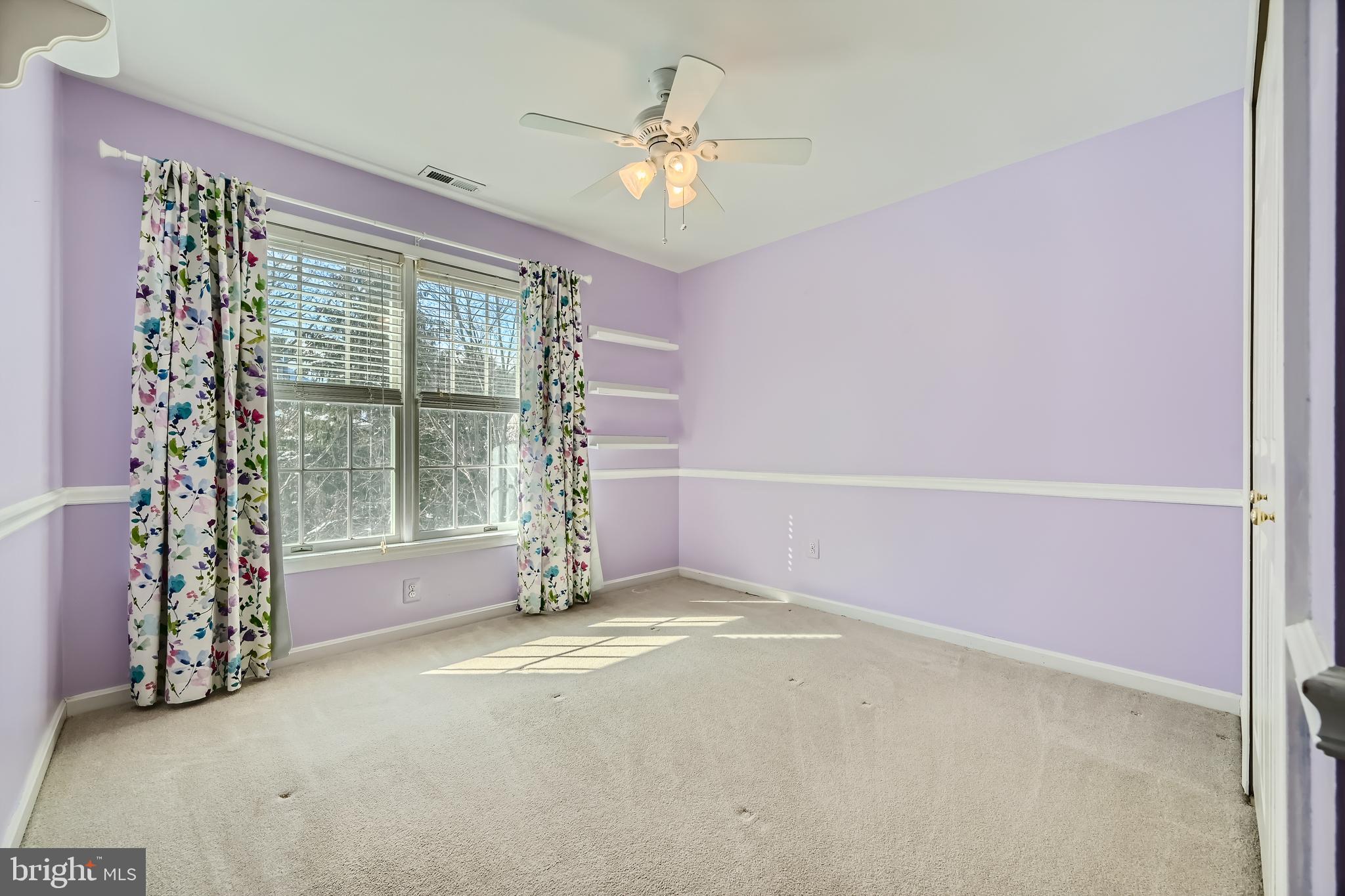 16 Tenby Ct