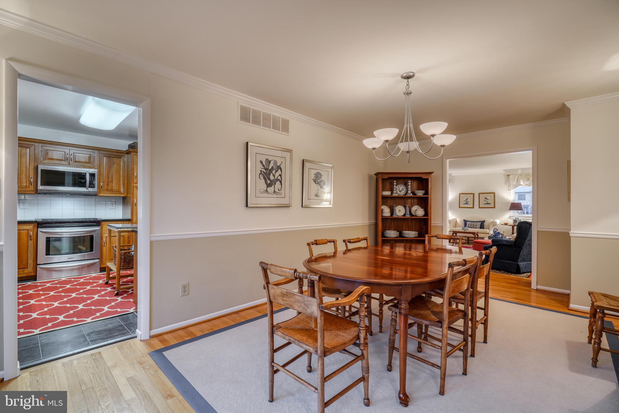 16 Lacosta Ct