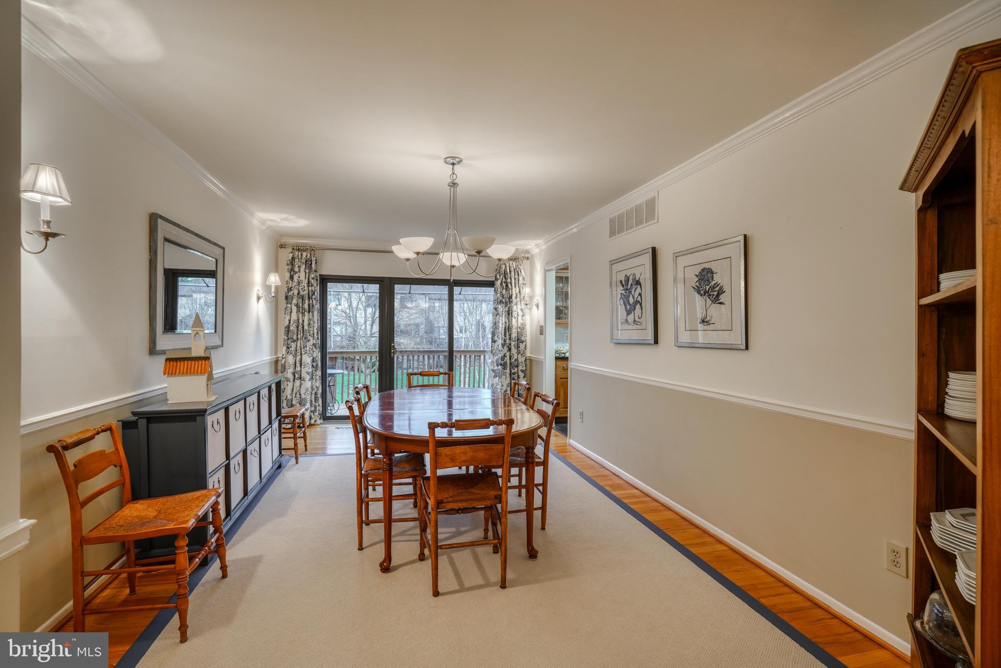 16 Lacosta Ct